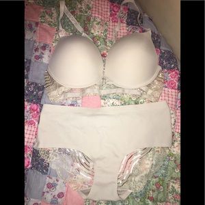 Bella Bra&Panty Set 34C&Small